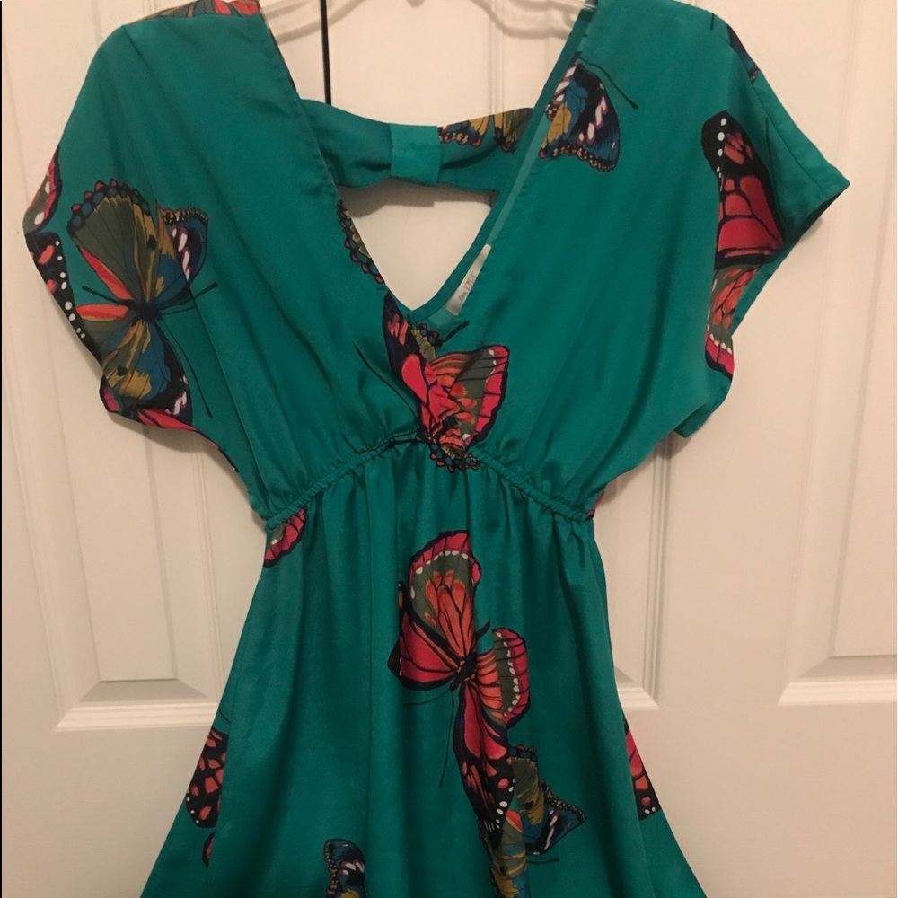 short sleeve dress